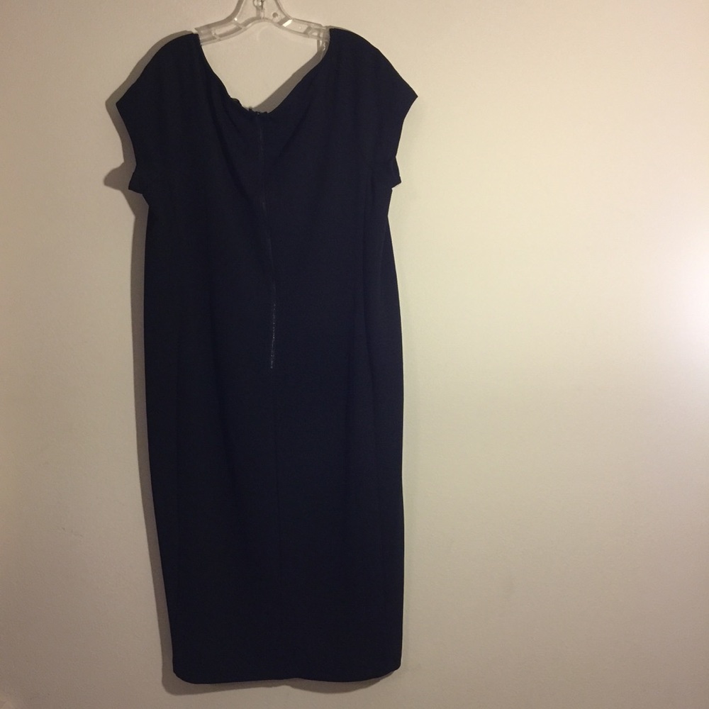 LBD perfect for the office & later for happy hour.